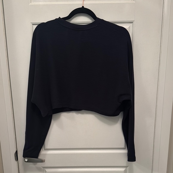 Dynamite Navy Long Sleeve Crop Top - Picture 3 of 4